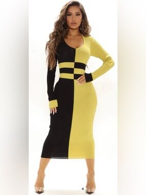 Fashion Nova Two-Tone Ribbed Long Sleeve Maxi Dress - Yellow & Black Size S